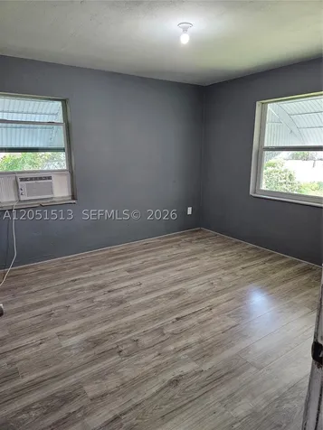 5627 SW 26th Street West Park FL 33023