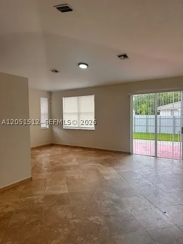 21733 Ingraham Ave Road Cutler Bay FL 33190