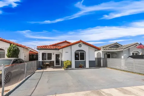 2884 W 75th Street Hialeah FL 33018
