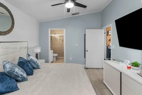 2884 W 75th Street Hialeah FL 33018