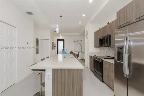 7815 NW 104th Avenue Doral FL 33178