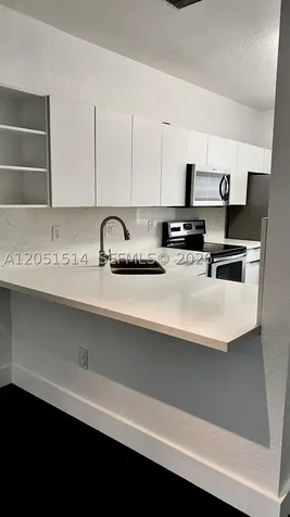 5670 NW 116th Avenue Doral FL 33178