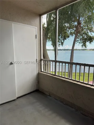 2831 N Oakland Forest Drive Oakland Park FL 33309