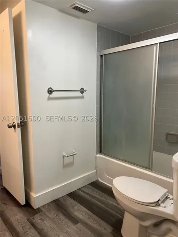 2831 N Oakland Forest Drive Oakland Park FL 33309