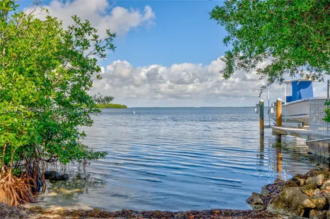 32 Pirates Drive Key Largo FL 33037