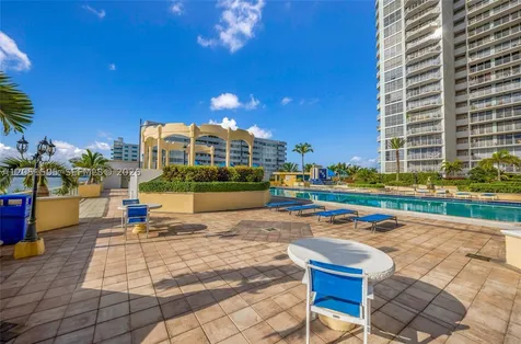 7601 E Treasure Drive North Bay Village FL 33141