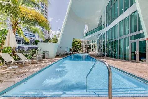 6000 Collins Avenue Miami Beach FL 33140