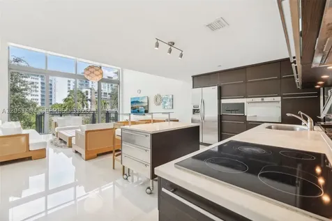 6000 Collins Avenue Miami Beach FL 33140