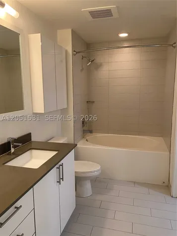 999 SW 1 Avenue Miami FL 33130