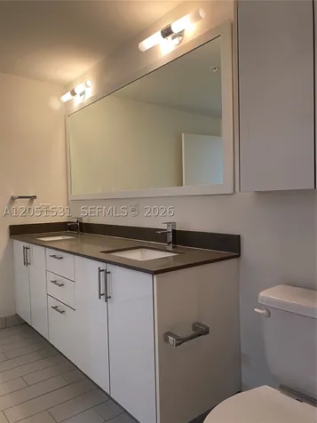 999 SW 1 Avenue Miami FL 33130