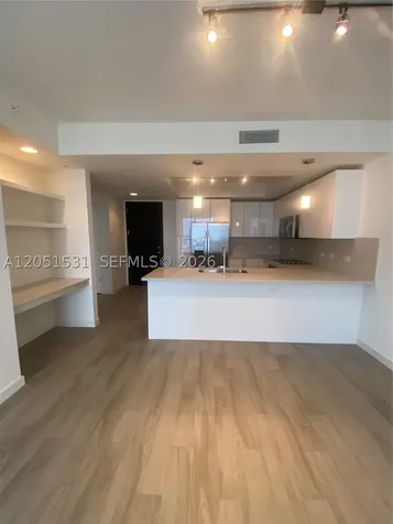 999 SW 1 Avenue Miami FL 33130