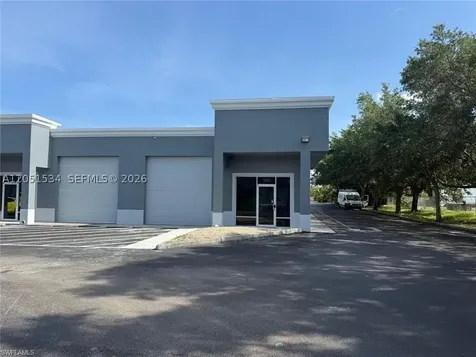 3894 Mannix Drive Naples FL 34114