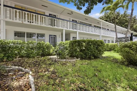 186 Ventnor L Deerfield Beach FL 33442
