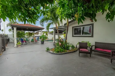 6320 E 4th Avenue Hialeah FL 33013
