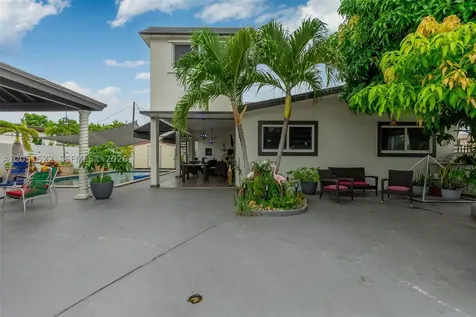 6320 E 4th Avenue Hialeah FL 33013