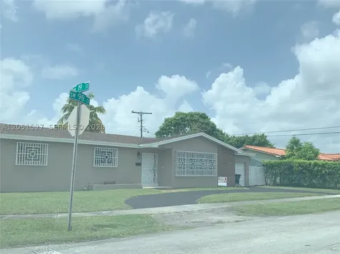 1820 SW 98th Court Miami FL 33165