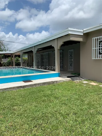 1820 SW 98th Court Miami FL 33165