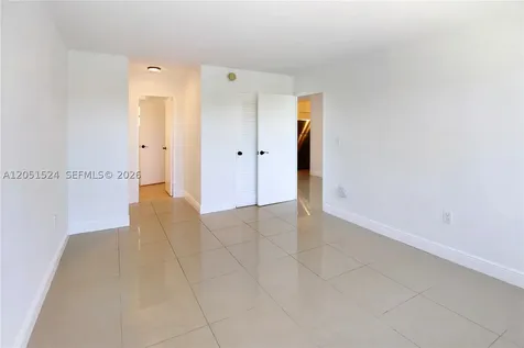 220 Kings Point Drive Sunny Isles Beach FL 33160