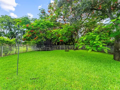 135 Catania Way Royal Palm Beach FL 33411