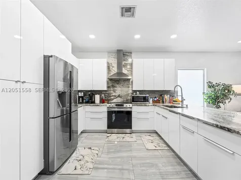 135 Catania Way Royal Palm Beach FL 33411