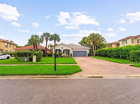135 Catania Way Royal Palm Beach FL 33411