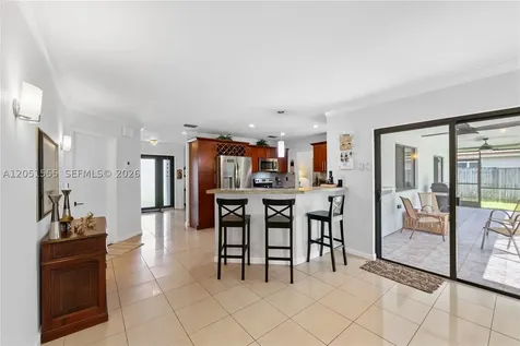 5741 W Waterford Drive Davie FL 33331