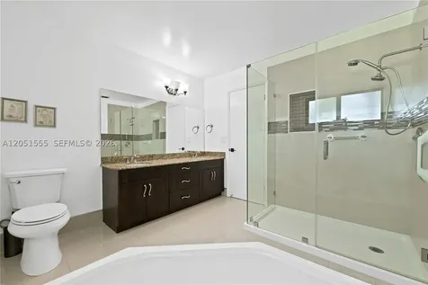 5741 W Waterford Drive Davie FL 33331