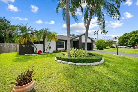 5741 W Waterford Drive Davie FL 33331