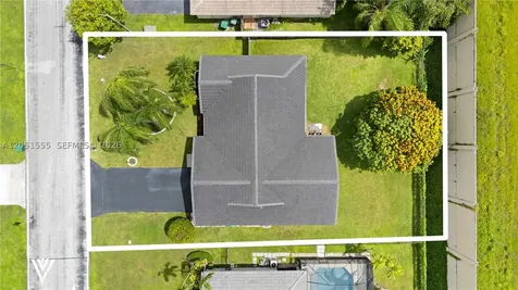 5741 W Waterford Drive Davie FL 33331