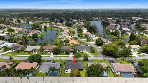 5741 W Waterford Drive Davie FL 33331