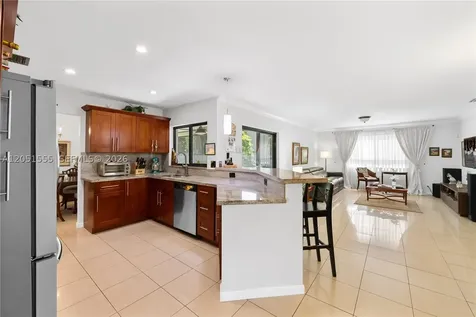 5741 W Waterford Drive Davie FL 33331