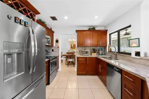 5741 W Waterford Drive Davie FL 33331