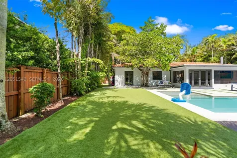 7831 SW 54th Court Miami FL 33143