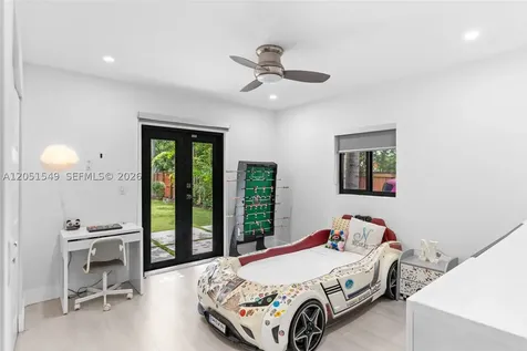 7831 SW 54th Court Miami FL 33143