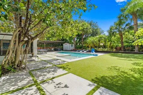 7831 SW 54th Court Miami FL 33143