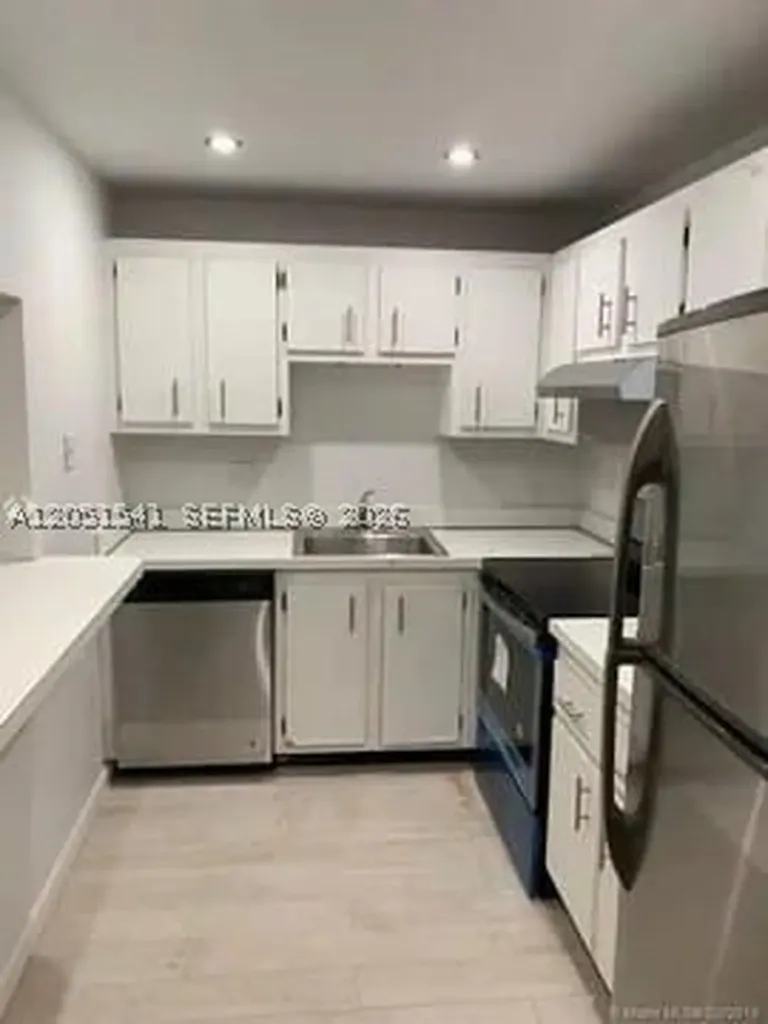 4168 Inverrary Drive Lauderhill FL 33319