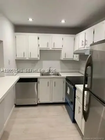 4168 Inverrary Drive Lauderhill FL 33319