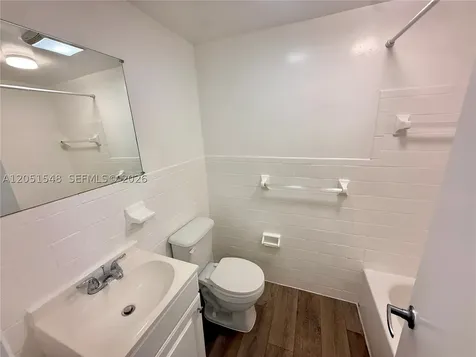 143 SW 9th Street Miami FL 33130