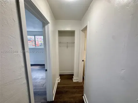 143 SW 9th Street Miami FL 33130