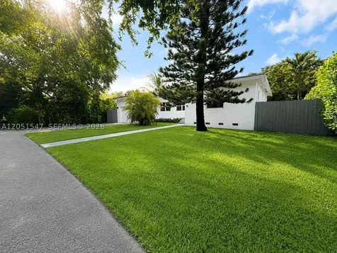 859 NE 115th Street Biscayne Park FL 33161