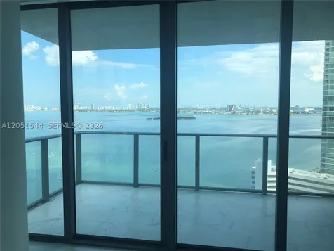 650 NE 32 Street Miami FL 33137