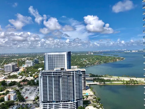 650 NE 32 Street Miami FL 33137