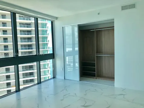 650 NE 32 Street Miami FL 33137