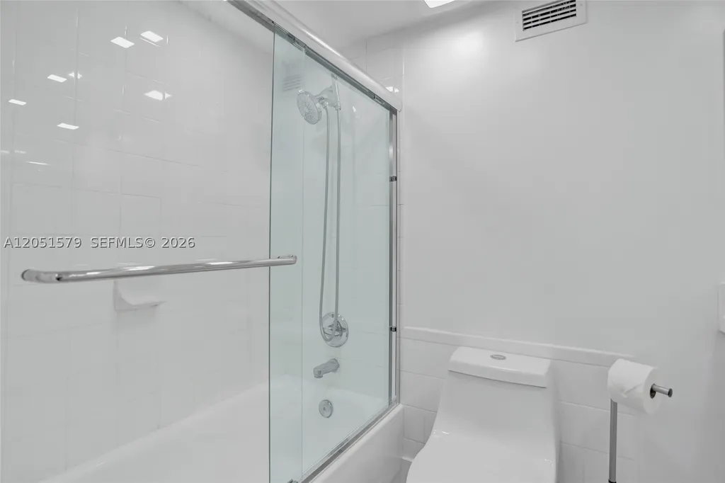 2501 S Ocean Drive Hollywood FL 33019