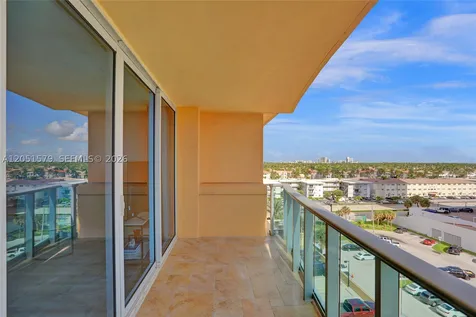 2501 S Ocean Drive Hollywood FL 33019