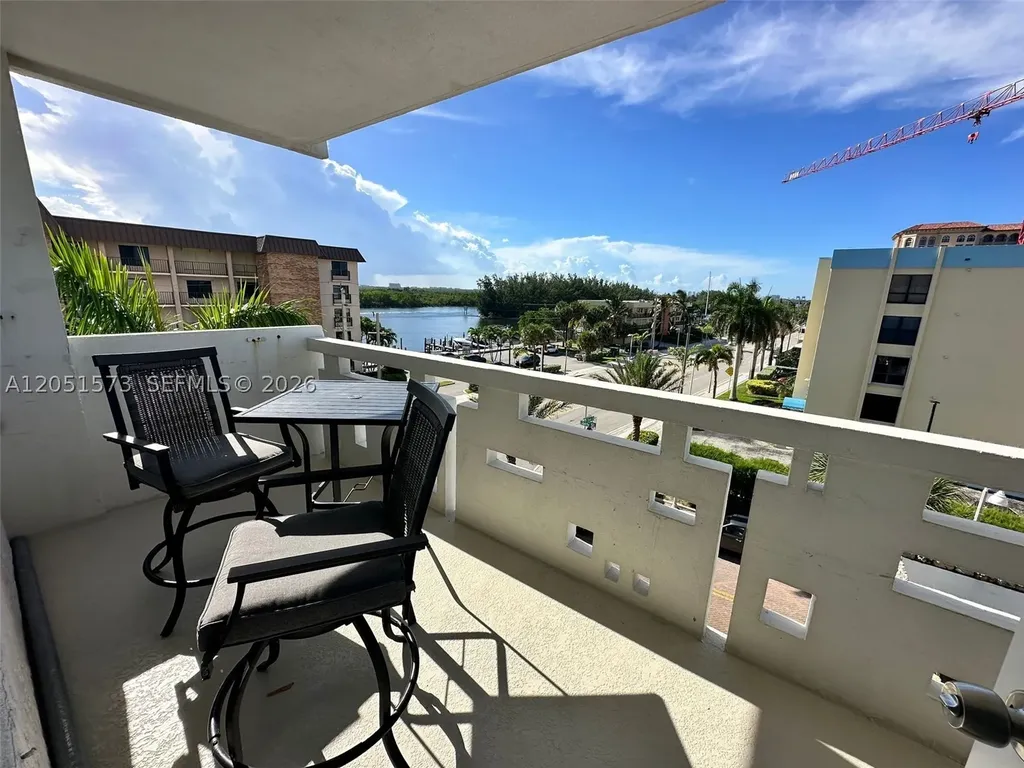 3111 N Ocean Drive Hollywood FL 33019
