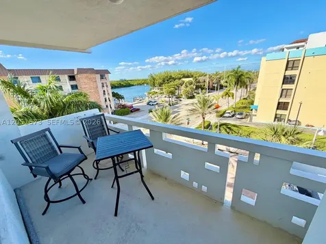 3111 N Ocean Drive Hollywood FL 33019