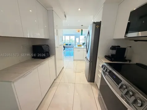 3111 N Ocean Drive Hollywood FL 33019