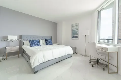335 S Biscayne Boulevard Miami FL 33131