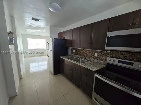 4151 SW 19th Street West Park FL 33023